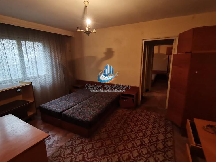 Apartament cu 2 camere semidecomandat în Mărăței