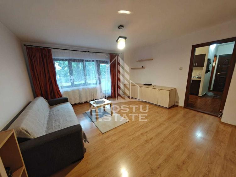 Apartament cu 2 camere semidecomandat în Baba-Dochia