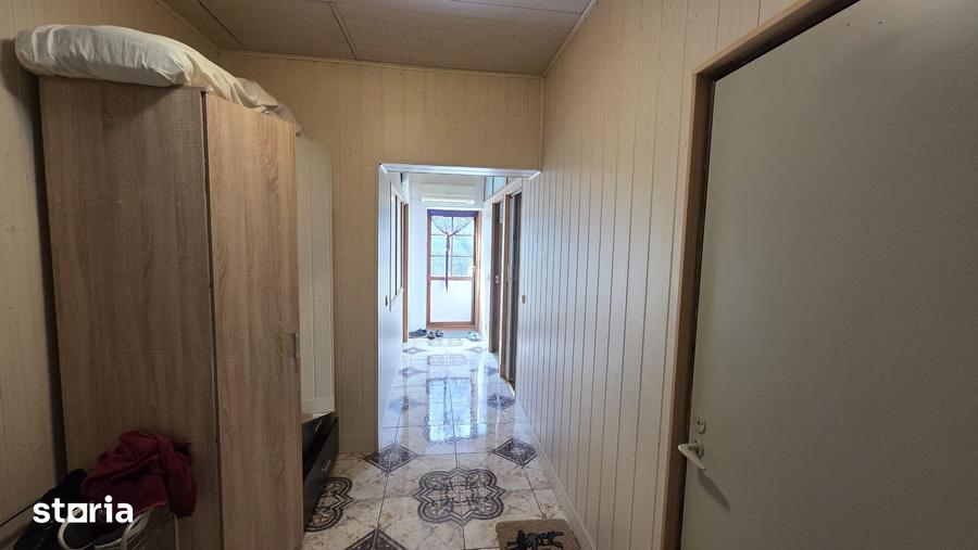 Casă cu 3 camere cu Canalizare în Coiciu