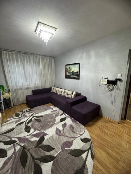 Apartament cu 2 camere decomandat în Vatra Luminoasă