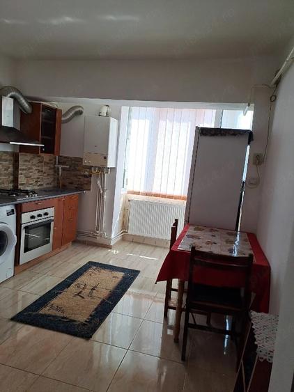 Garsonieră semidecomandată în Central