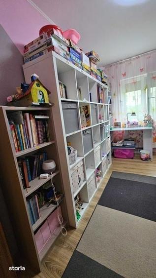 Apartament 3 camere, zona Vlaicu, Lebada, etaj 1 - 5