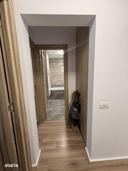 Apartament cu 4 camere în Mărăști