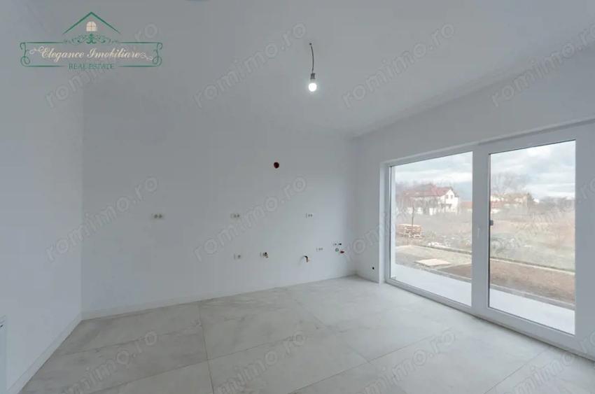 Casă cu 5 camere cu Teren 222 Mp în Gai