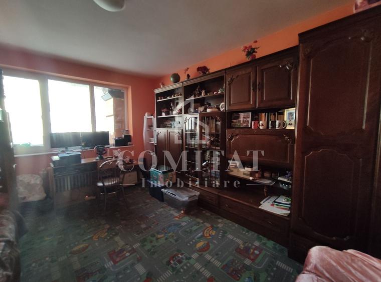 Apartament cu 2 camere decomandat, mobilat în Gruia