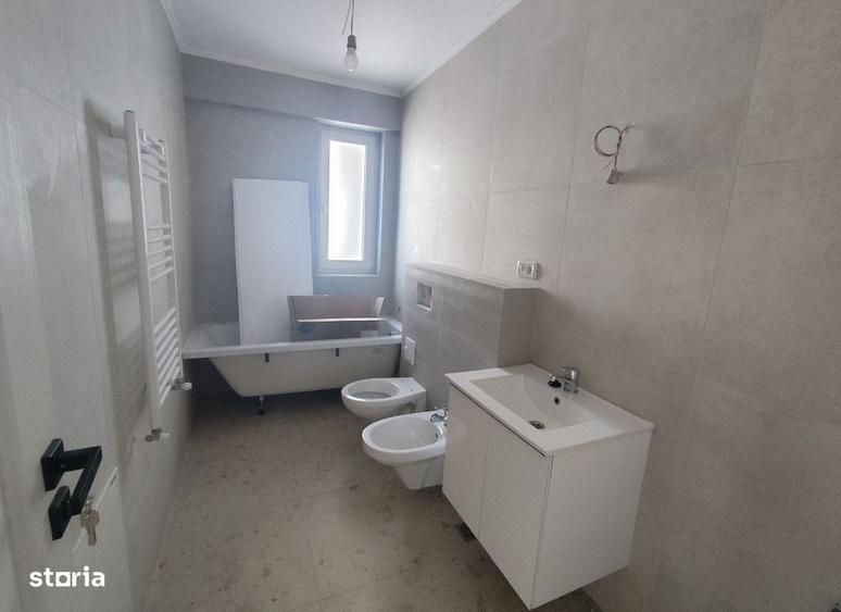 Apartament cu 3 camere în Popas Păcurari