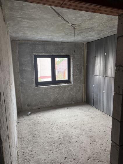 Apartament cu 4 camere în Central