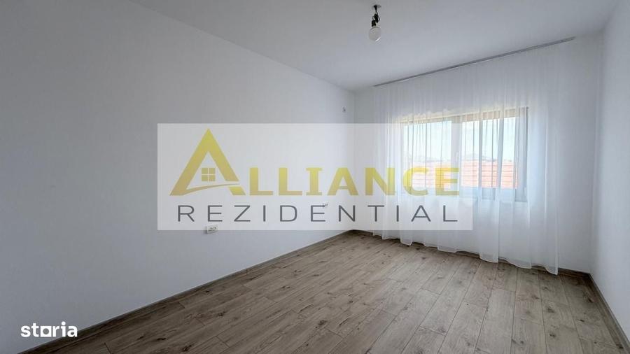 Casă cu 3 camere în Berceni