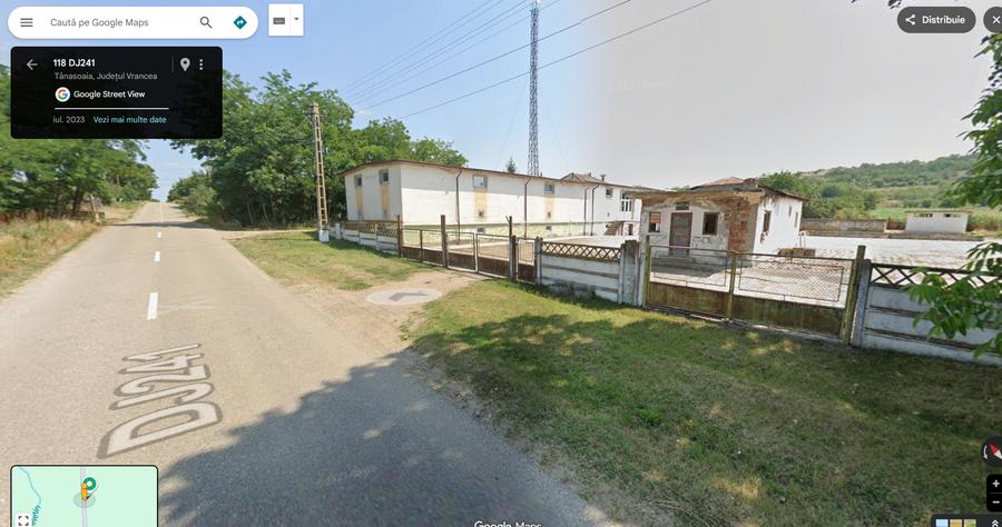 Spațiu comercial, de 900 mp, în Tănăsoaia