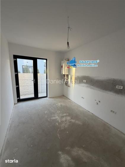 Casa individuala 5 cam-3 bai-Incalzire pardoseala-Strada asfaltata-STB