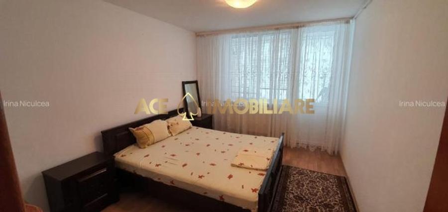 Apartament cu 3 camere semidecomandat, mobilat în Titan