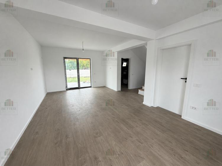 Casă individuală cu 4 camere cu Teren 338 Mp în Berceni