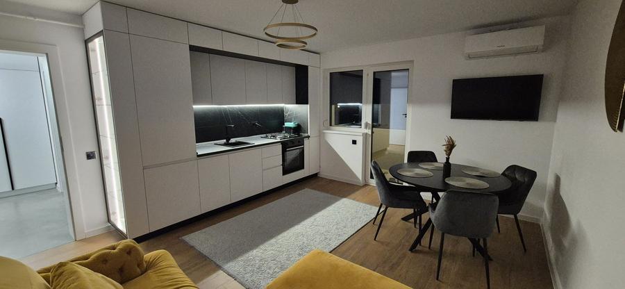 Apartament decomandat în Radu Negru