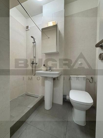 Apartament cu 3 camere semidecomandat, mobilat în Zorilor