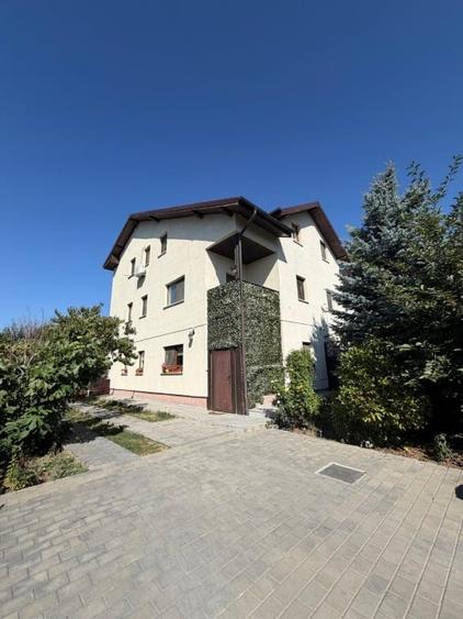 Duplex cu 5 camere cu Canalizare în Valea Lupului