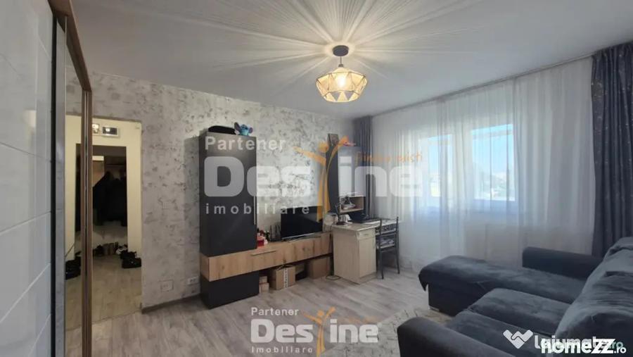 Apartament cu 2 camere etaj intermediar, renovat, boxa, zona - 5