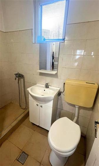 Apartament cu 3 camere decomandat, mobilat în Unirii