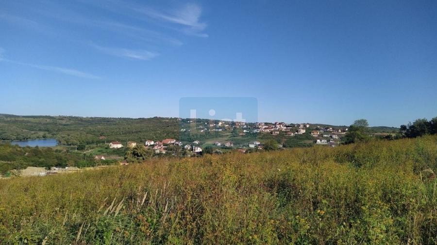 Teren Construcții extravilan de 11050 mp, în Orașul Nou