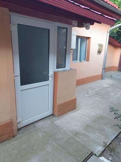 Casă cu 1 camere cu Teren 35 Mp în Central