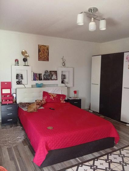 Casă cu 2 camere cu Teren 165 Mp în Central