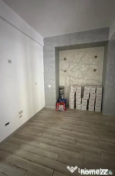 Spațiu comercial, de 250 mp, în ICIL