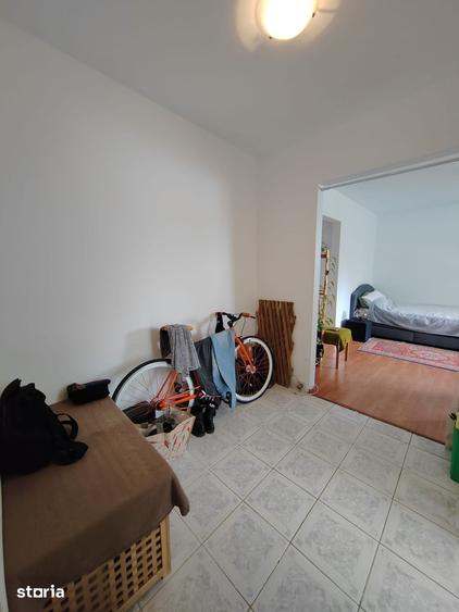 Apartament cu 2 camere semidecomandat în Dorobanți