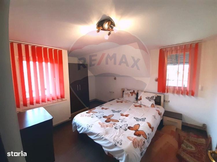 Casă cu 4 camere în Predeluț