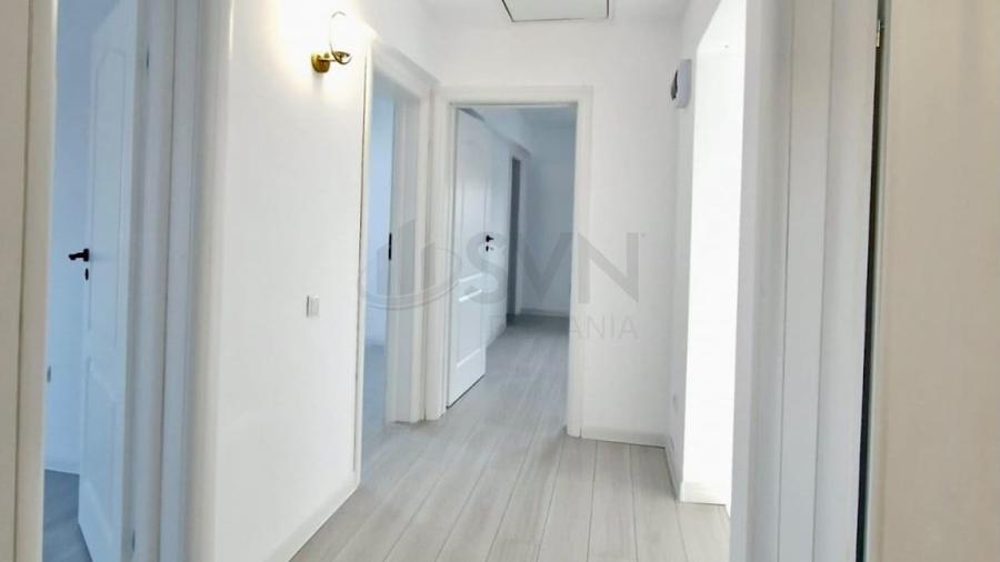 Casă individuală cu 5 camere cu Teren 400 Mp în Corbeanca
