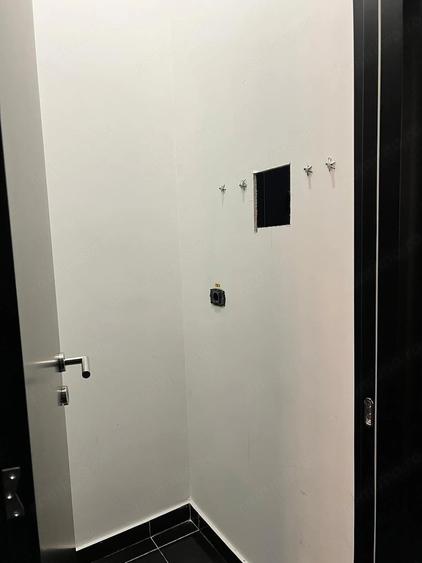 Spațiu comercial, de 160 mp, în Dacia
