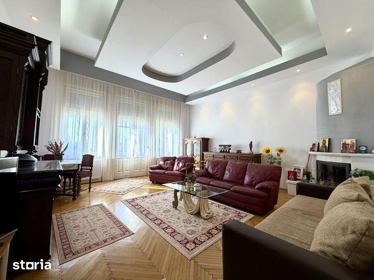 Apartament cu 4 camere în Central