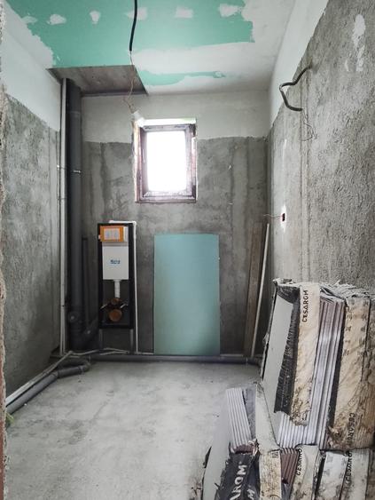 Casă individuală cu 4 camere cu Teren 508 Mp în Ghionea