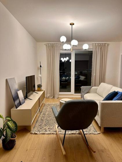 Apartament cu 2 camere decomandat în Exterior Vest