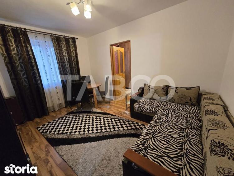 Apartament cu 3 camere semidecomandat, mobilat în Țiglari