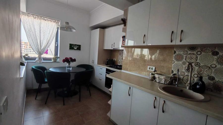 Apartament cu 2 camere semidecomandat în Gara