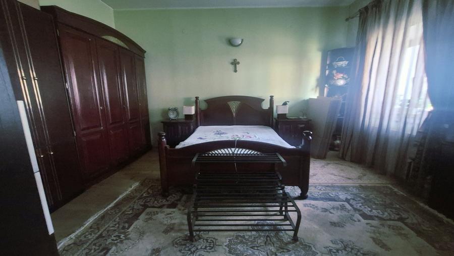 Casă cu 4 camere decomandat în Bod