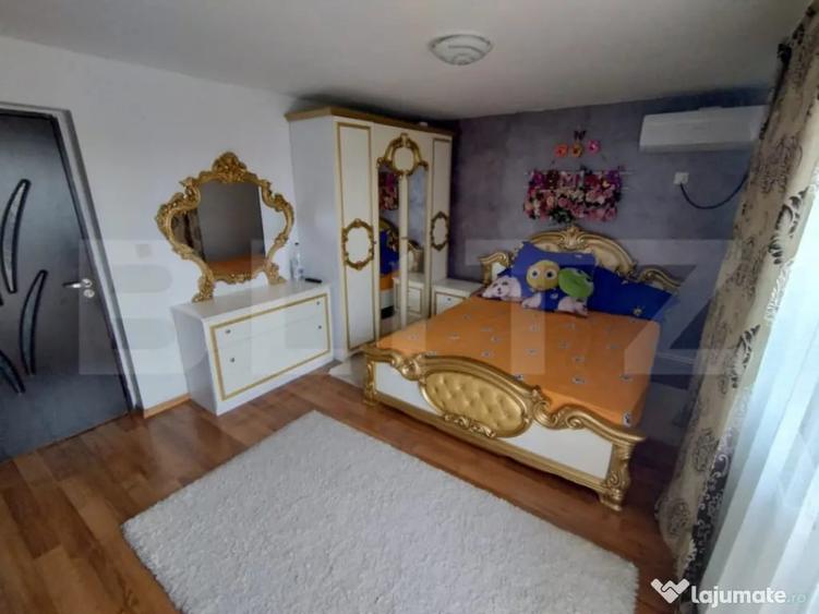 Casă cu 7 camere cu Teren 418 Mp în Romanești