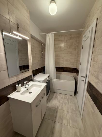 Apartament cu 2 camere decomandat în Pipera