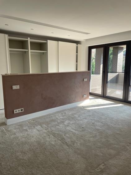 Duplex cu 6 camere cu Canalizare în Pipera