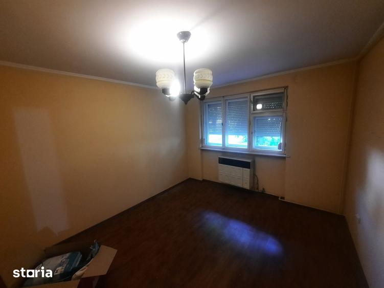 Apartament cu 2 camere decomandat în Burdea