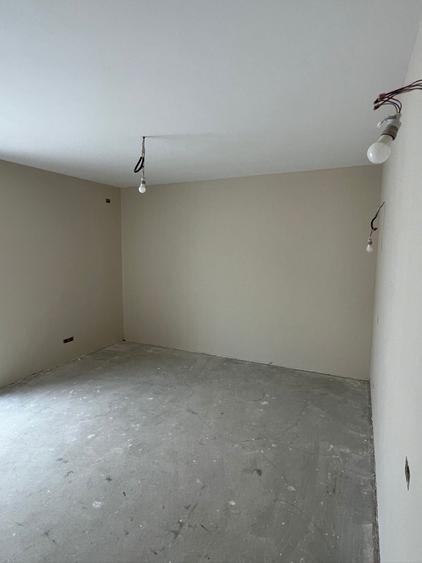 Casă individuală cu 4 camere cu Teren 420 Mp în Corbeanca