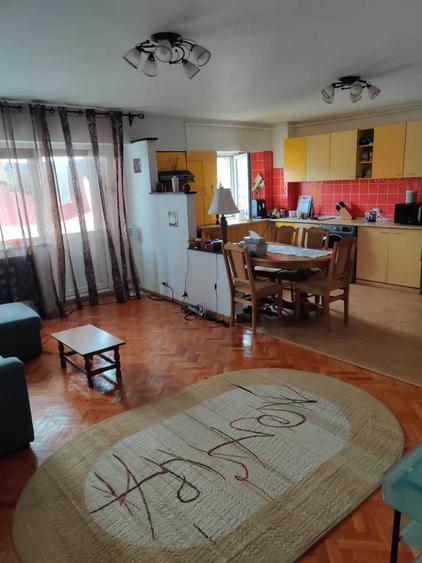 Apartament cu 2 camere în Păcurari