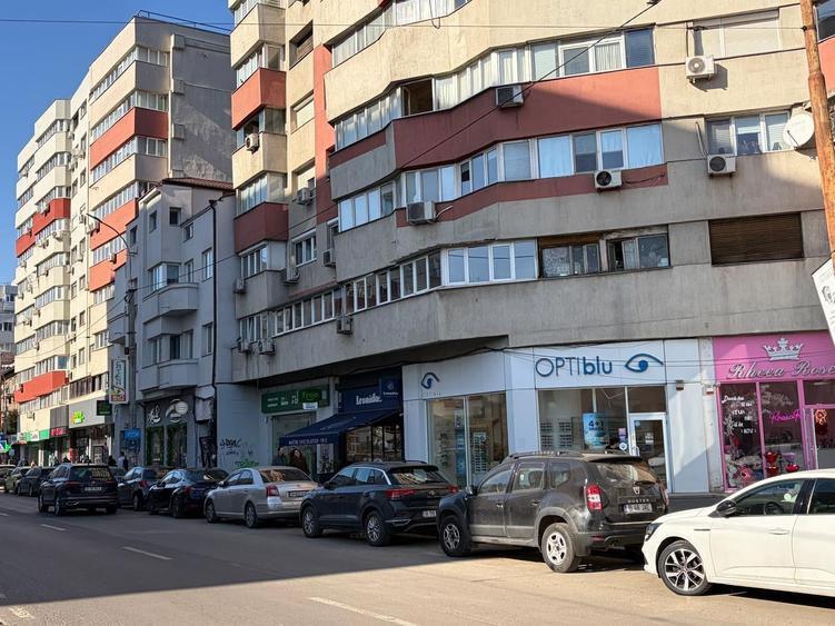Spațiu comercial, de 120 mp, în Moșilor