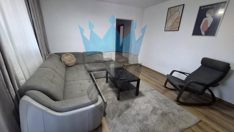Apartament cu 3 camere semidecomandat, mobilat în Colentina
