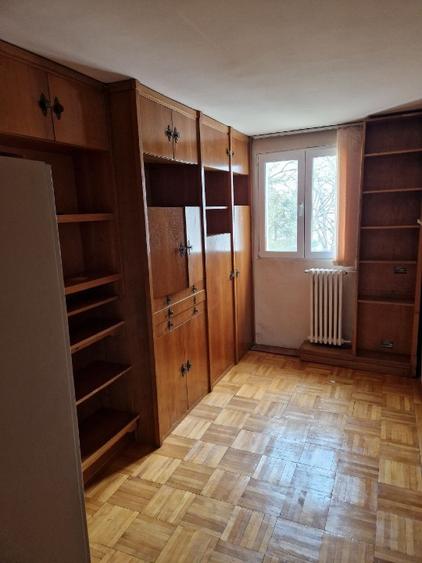 Apartament cu 4 camere semidecomandat în Nicolae Grigorescu