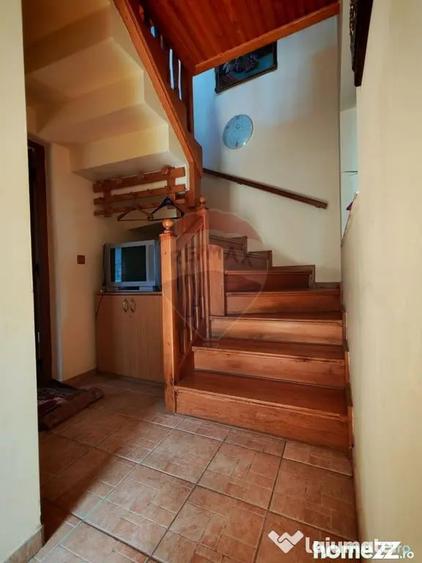 Casă cu 1 camere cu Teren 237 Mp în Central