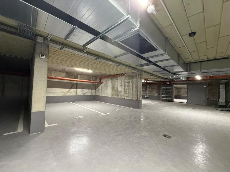 Garsonieră decomandată în Timpuri Noi