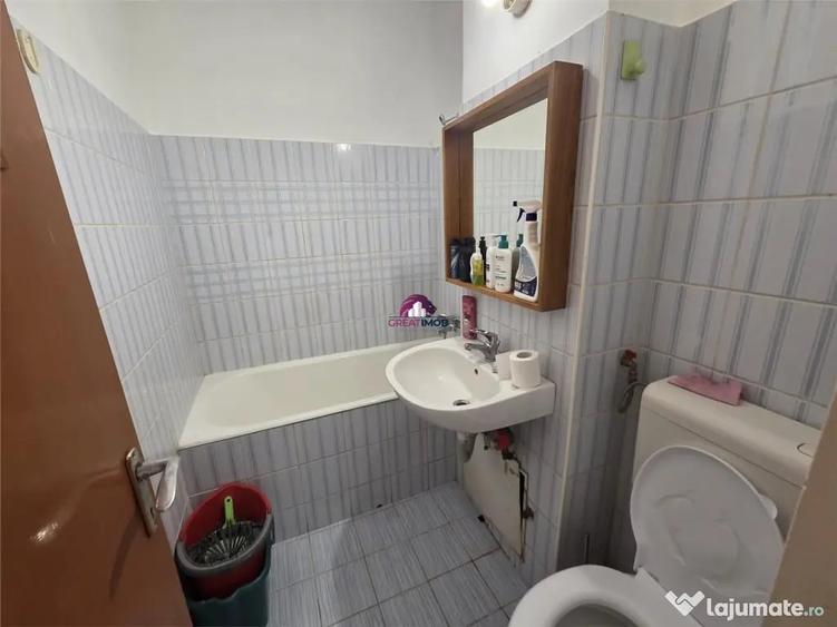 Apartament cu 2 camere decomandat în Obor