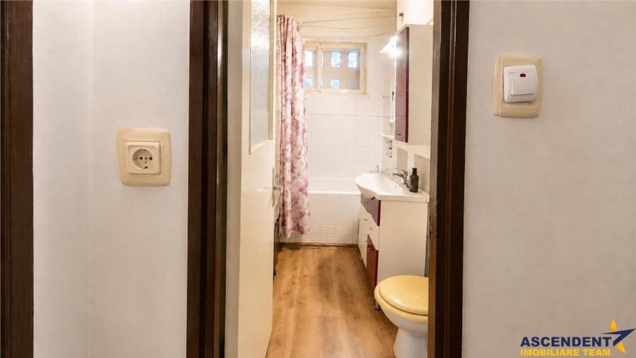 Apartament cu 2 camere semidecomandat în Astra