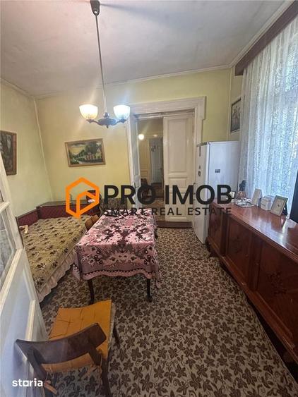 Casă cu 4 camere cu Teren 317 Mp în Central