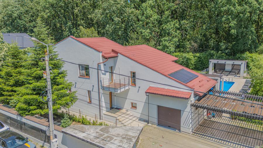 Casă individuală cu 5 camere cu Piscina în Corbeanca